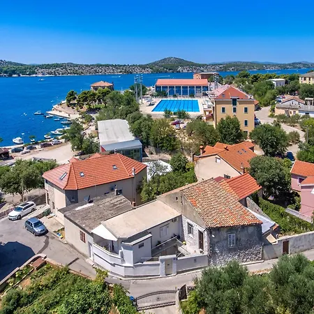 Studio Apartman Casa Lambasa Šibenik Exterior foto